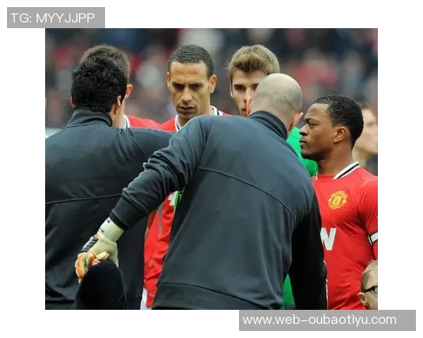 埃弗拉回应舔生鸡肉视频争议称只是想开个玩笑并未真正舔食 埃弗拉回应舔生鸡肉视频争议称只是想开个玩笑并未真正舔食