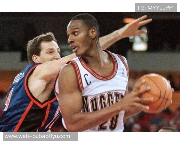 芬奇谈球队逆转失利原因执行力不足导致专注力下降陷入混乱