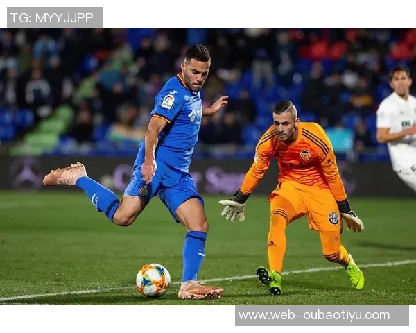 那不勒斯对霍伊伦表现表示满意球员成功弥补卢卡库缺阵影响