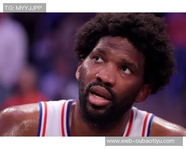 恩比德复出表现抢眼10投5中斩获14分7篮板8助攻3抢断