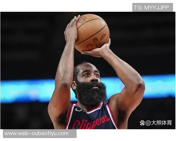 祖巴茨谈哈登受限表现称对手策略难倒我们但后期调整后轻松应对 祖巴茨谈哈登受限表现称对手策略难倒我们但后期调整后轻松应对