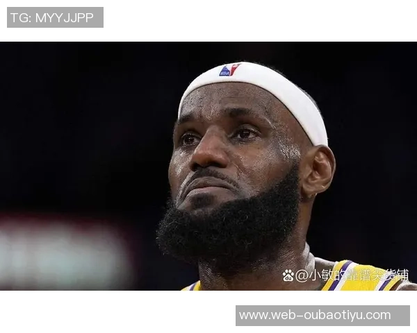 詹姆斯祝贺蒂耶罗生涯首分称这是众多扣篮中的第一记 詹姆斯祝贺蒂耶罗生涯首分称这是众多扣篮中的第一记