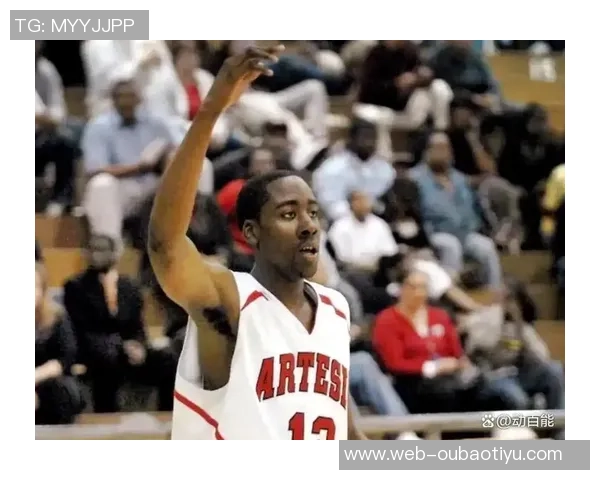 哈登生涯得分逼近28000分即将成为NBA历史第11位28000分先生