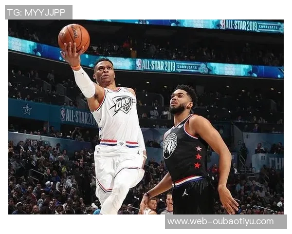 沃特森表现出色10投7中砍下21分赛场正负值高达17分