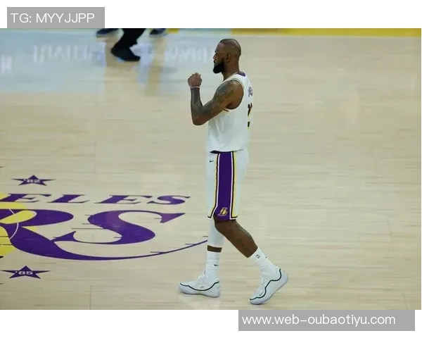 夸梅直言詹姆斯防守依赖运动能力十年前可行如今难以奏效